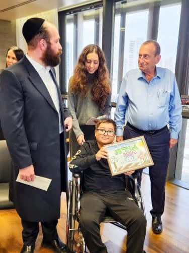ביקור אצל ראש עיריית תל אביב, מר רון חולדאי – עמותת רחשי לב